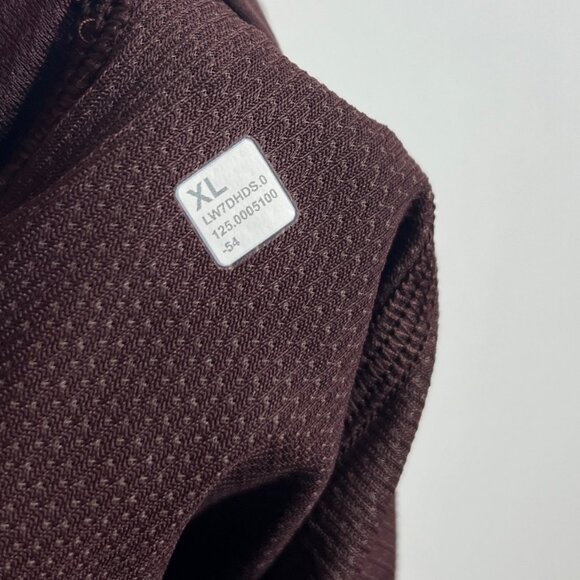 Lululemon NWT Fast and Free High-Rise Classic-Fit Split Short 3" Goodnight Plum - Picture 7 of 8